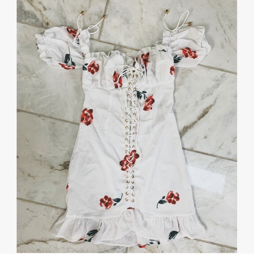 PRE ORDER 🌹 floral mini dress - Picture 4 of 8